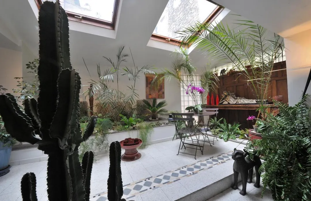 Maison De Ville Independante - Le Petit Siam-1
