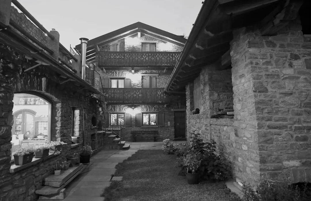 Suite Del Villaggio-1