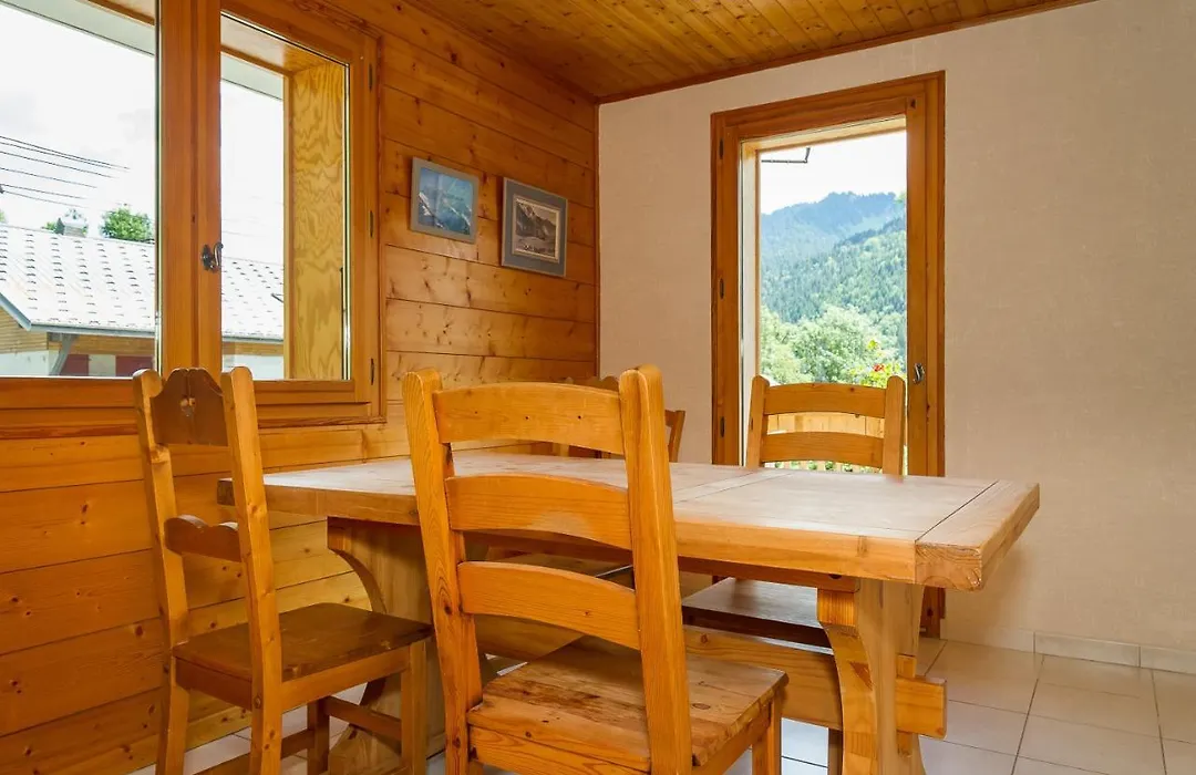 CHAMBRE d'HÔTE LA PETITE BERGERIE-1