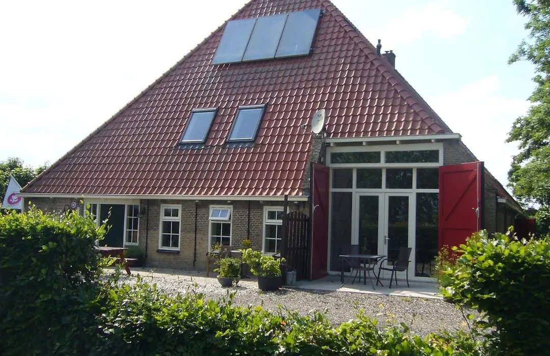 de Stjelp Pleats-1