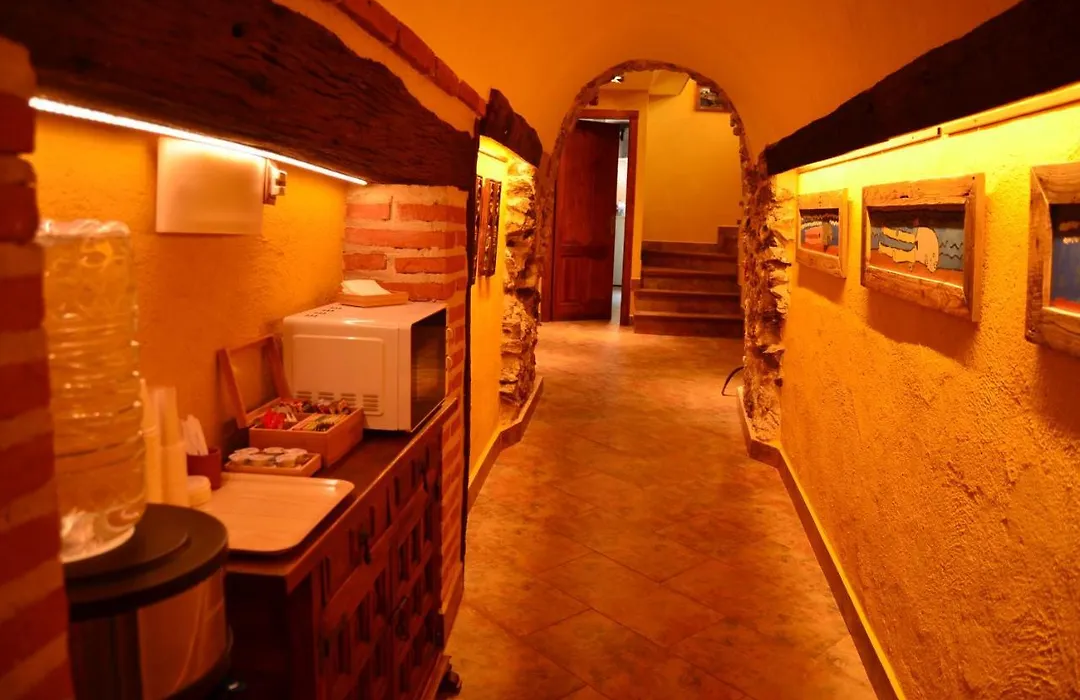 Hotel La Beltraneja-1