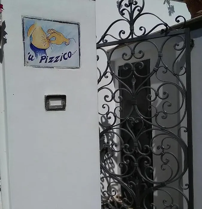 U' Pizzico-1