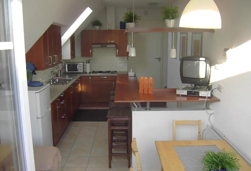 Bed And Breakfast Den Bosch-1