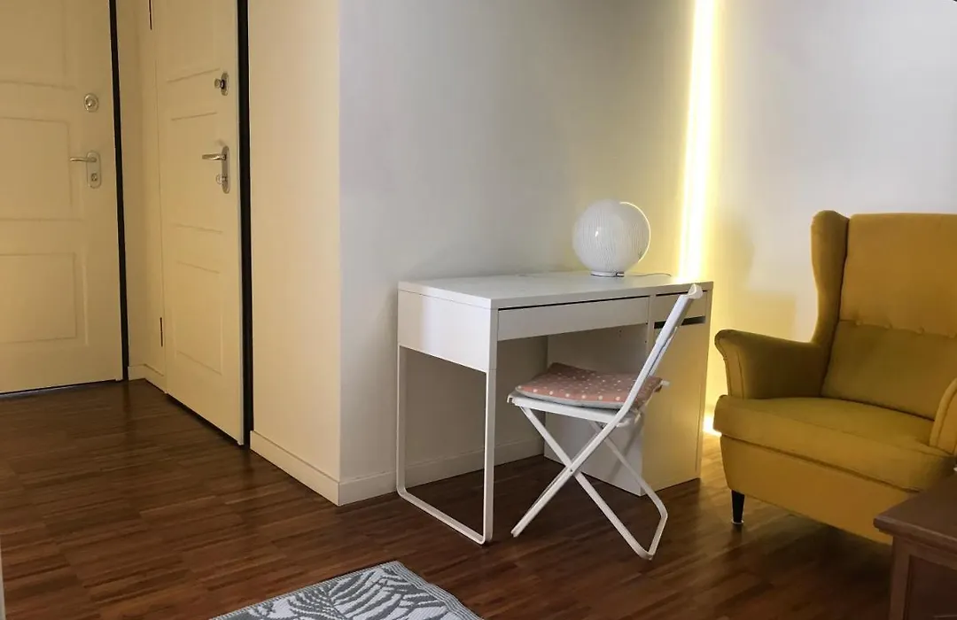Sweet & Cosy Room Next To The Beach-1