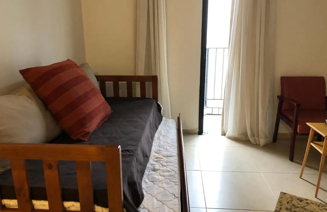 Flat Em Gonzaga-1