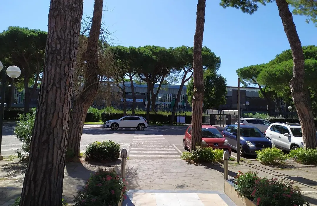 Hotel Madonna Del Pino-1