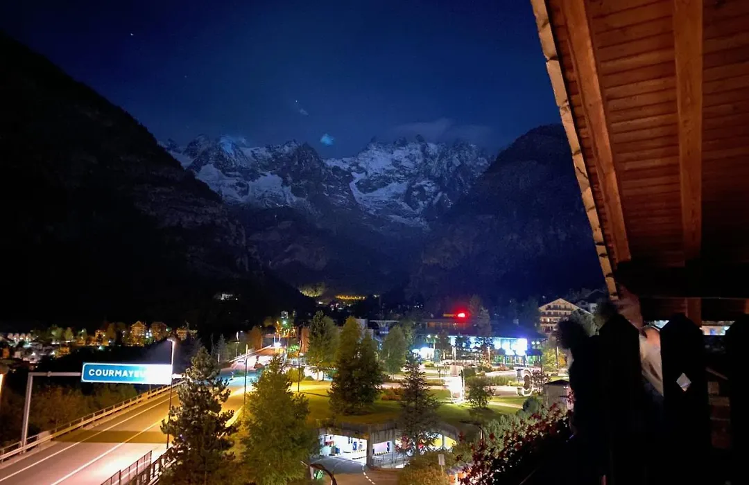 Hotel Walser Courmayeur-1