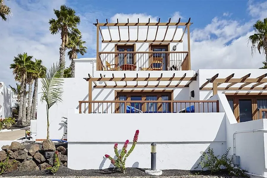 Flamingo Beach Resort-1