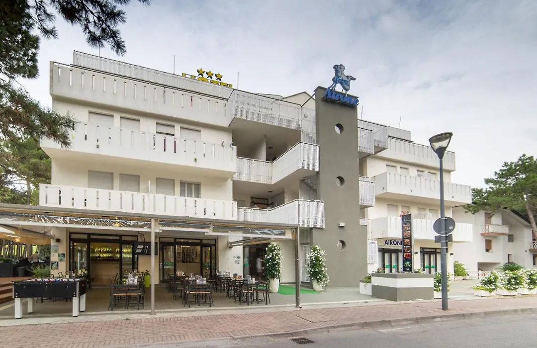 Hotel Airone-1