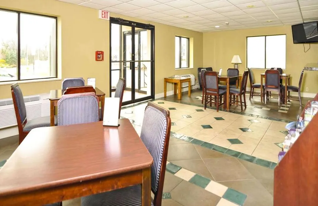 Best Budget Inn Sandusky-1