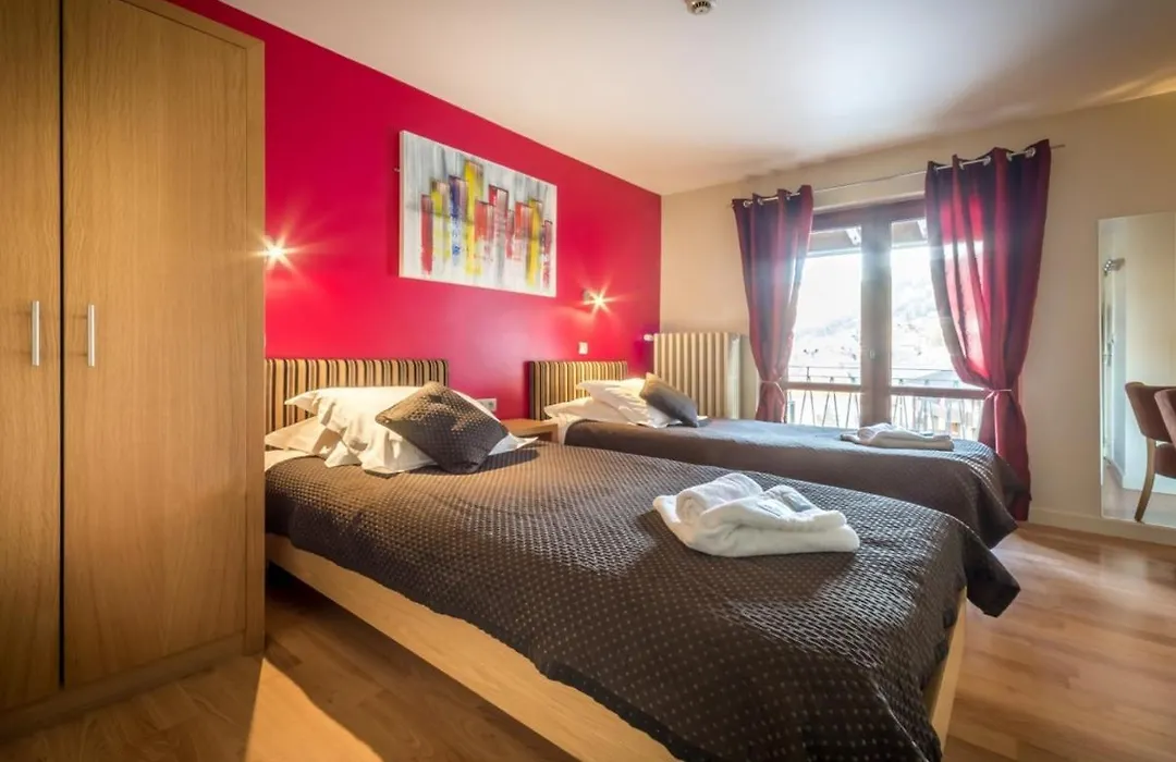 Hotel Rhodos Morzine-1