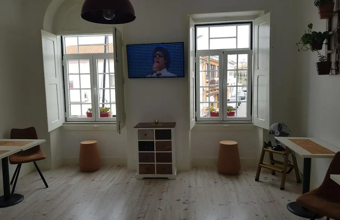 Cork Train Station Guesthouse-1