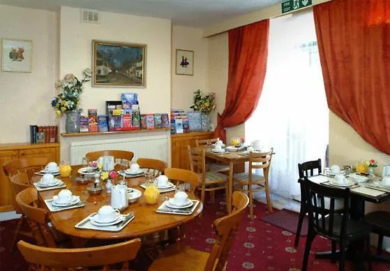 Holly House Hotel-1