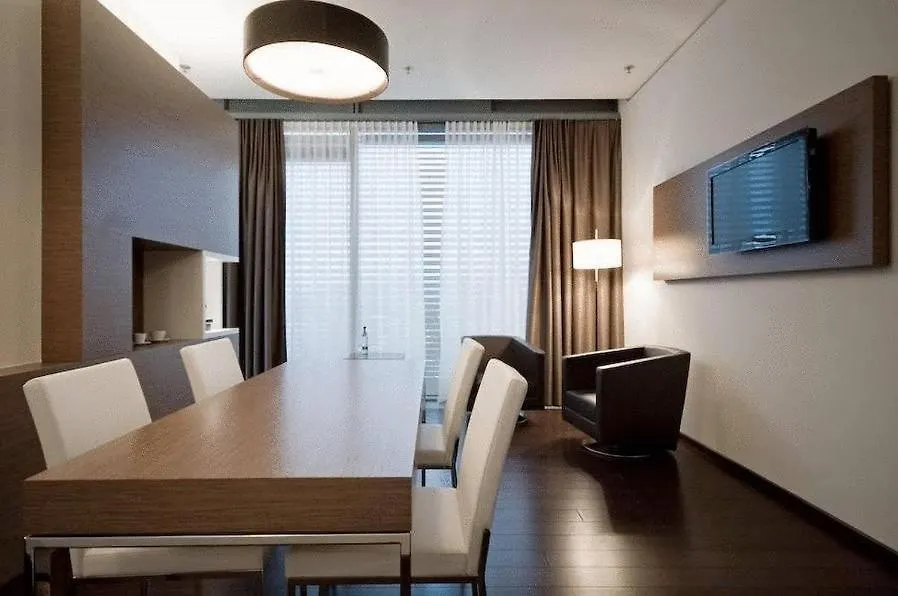 Hotel im Hegau Tower-1