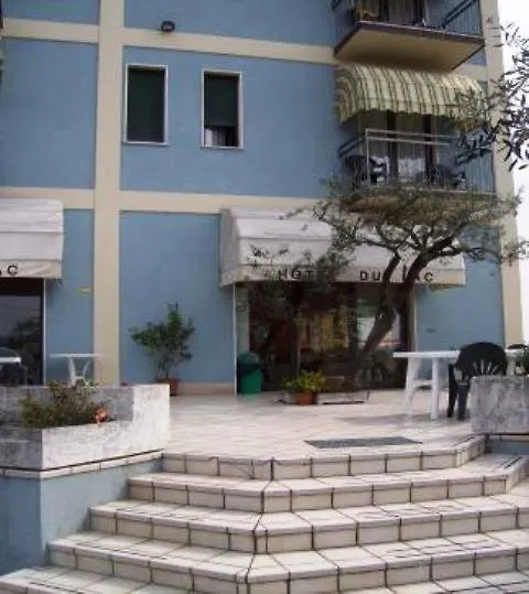 Hotel Du Lac-1