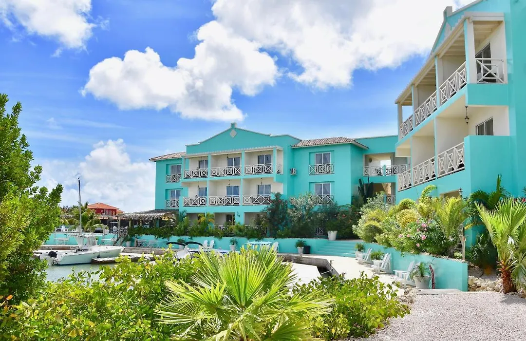 Ocean Breeze Boutique Hotel&Marina-1