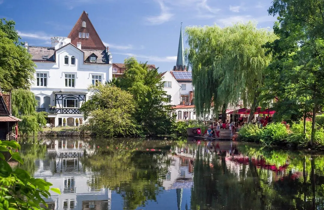 Hotel Am Stadtpark-1