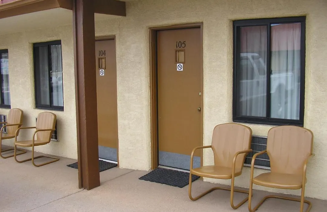 Mecca Motel-1