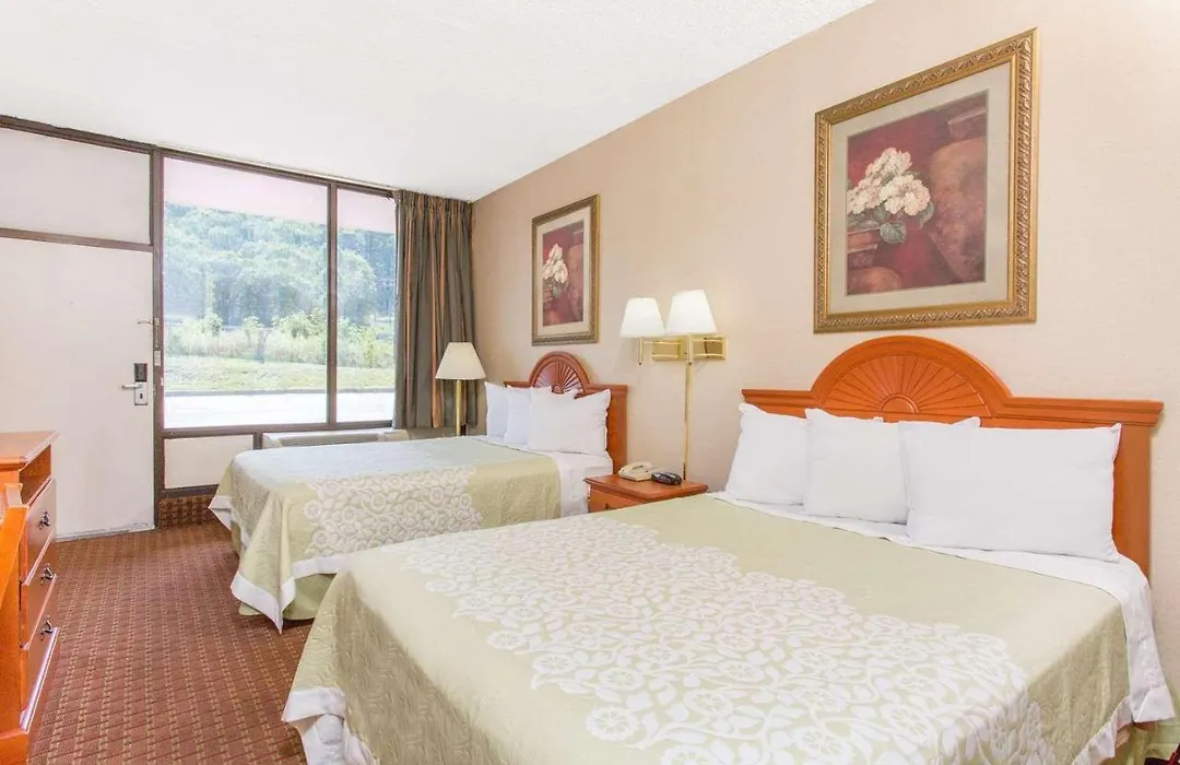 Days Inn By Wyndham Princeton-1