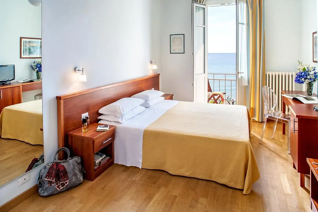 Hotel Beau Sejour-1