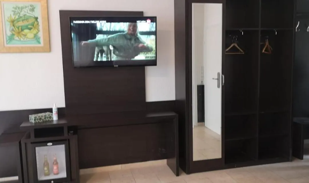 Hotel Fellini-1