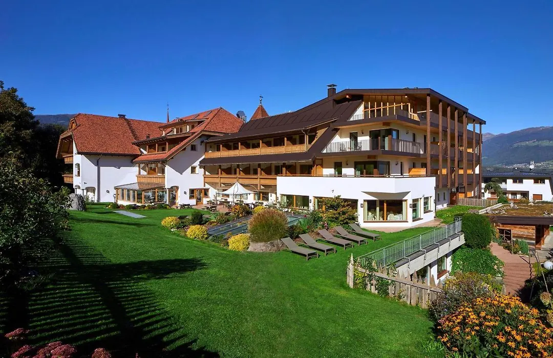 Hotel Muehlgarten-1