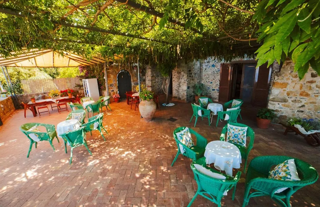 Residenza Golfo Degli Ulivi-1