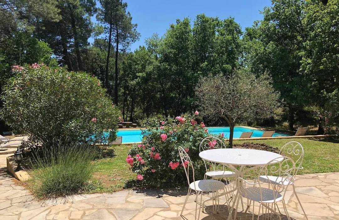 Le Clos des Cigales-1