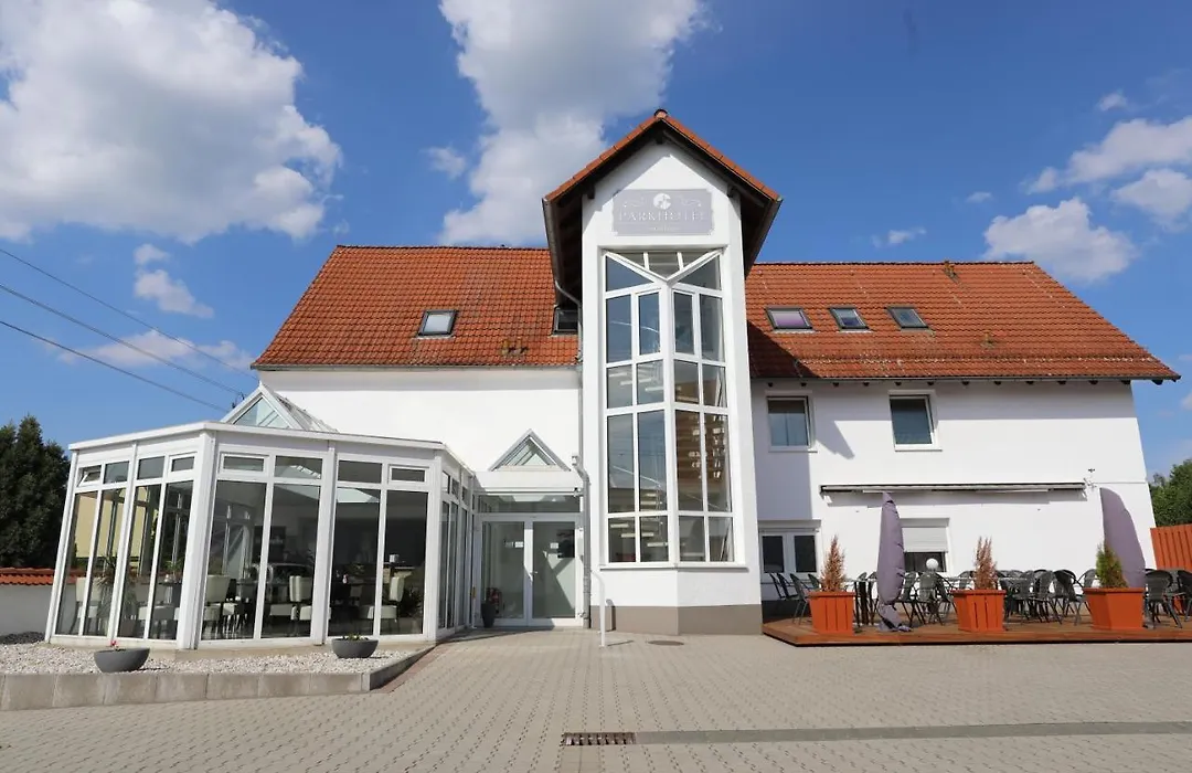 Parkhotel am Schloss Machern-1