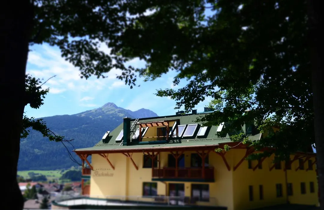 Villa Buchenhain-1