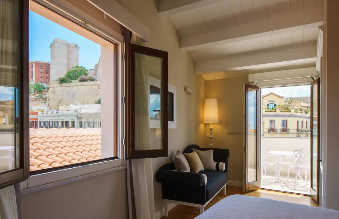 Boutique Hotel Carlo Felice-1