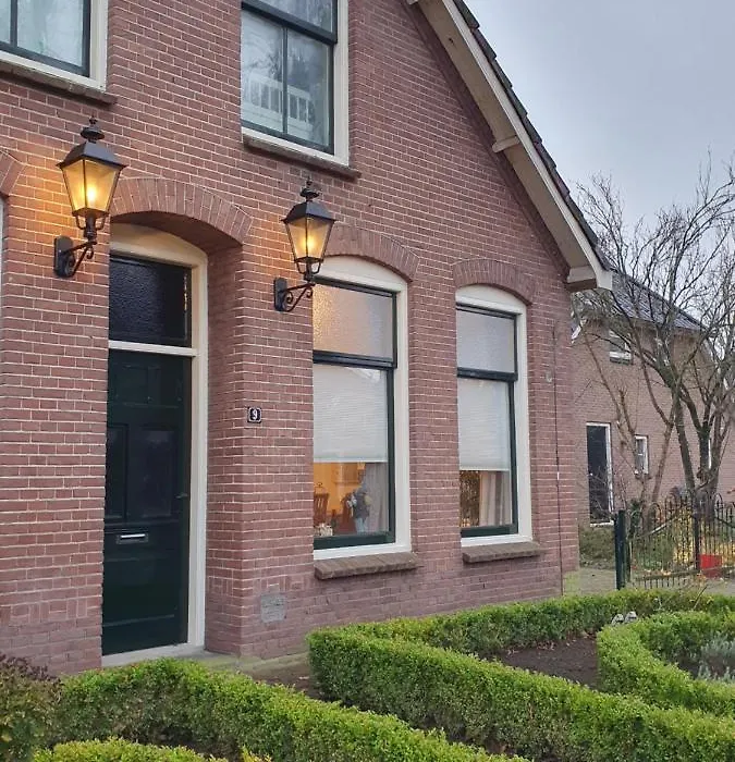 Studio in rietgedekte boerderij, geheel privé, hond vriendelijk-1