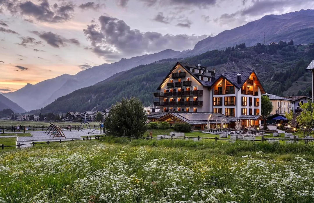 Hotel Sant'Orso - Mountain Lodge & Spa-1
