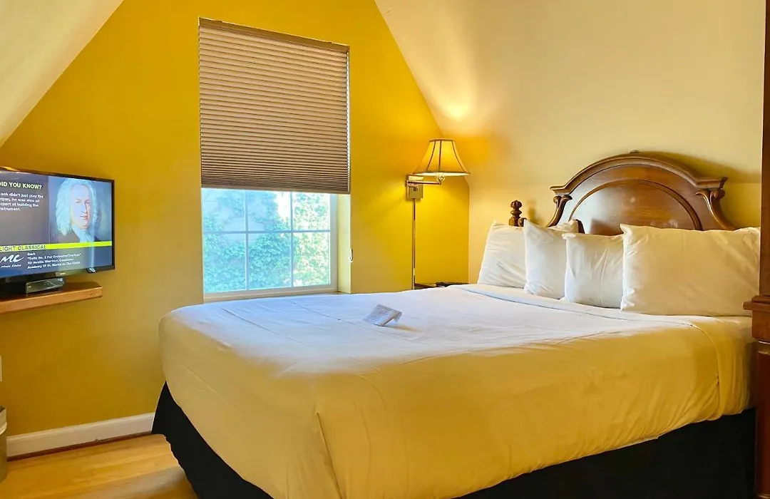 Excelsior Inn-1