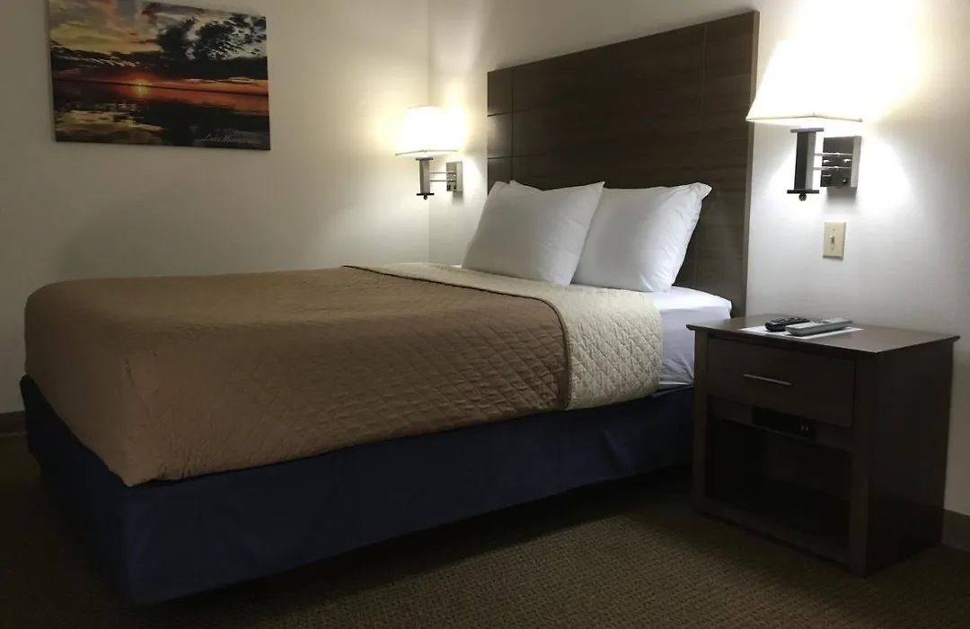 Lakes Area Inn-1
