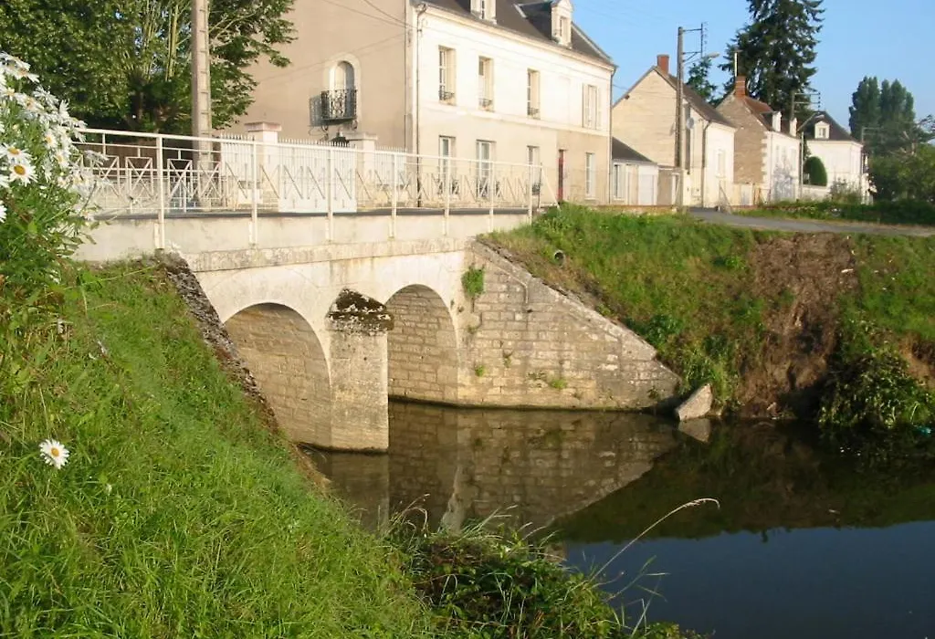 Chambres d'Hôtes Les Bords du Cher-1