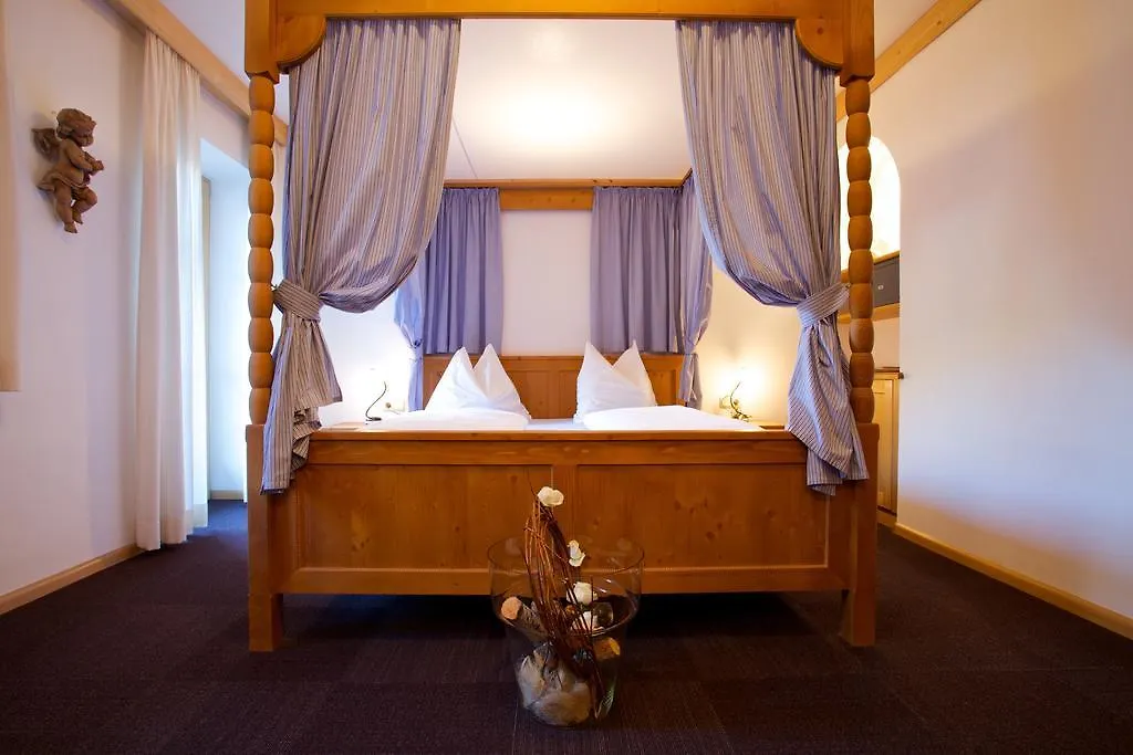 Hotel B&B Pardeller-1