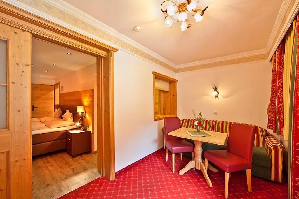 Landhotel Denggerhof-1