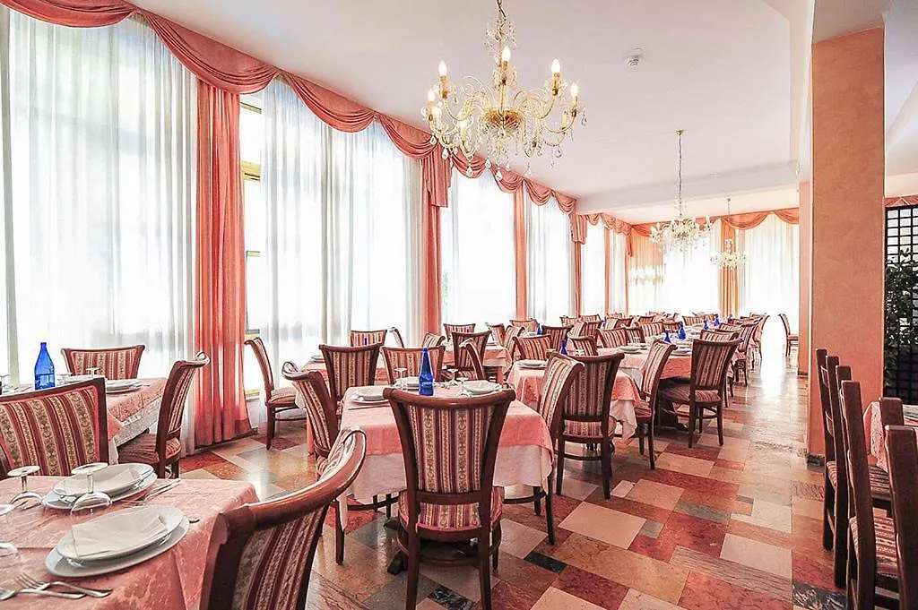 Hotel Reve-1