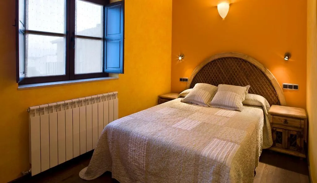 Hostal Raices-1