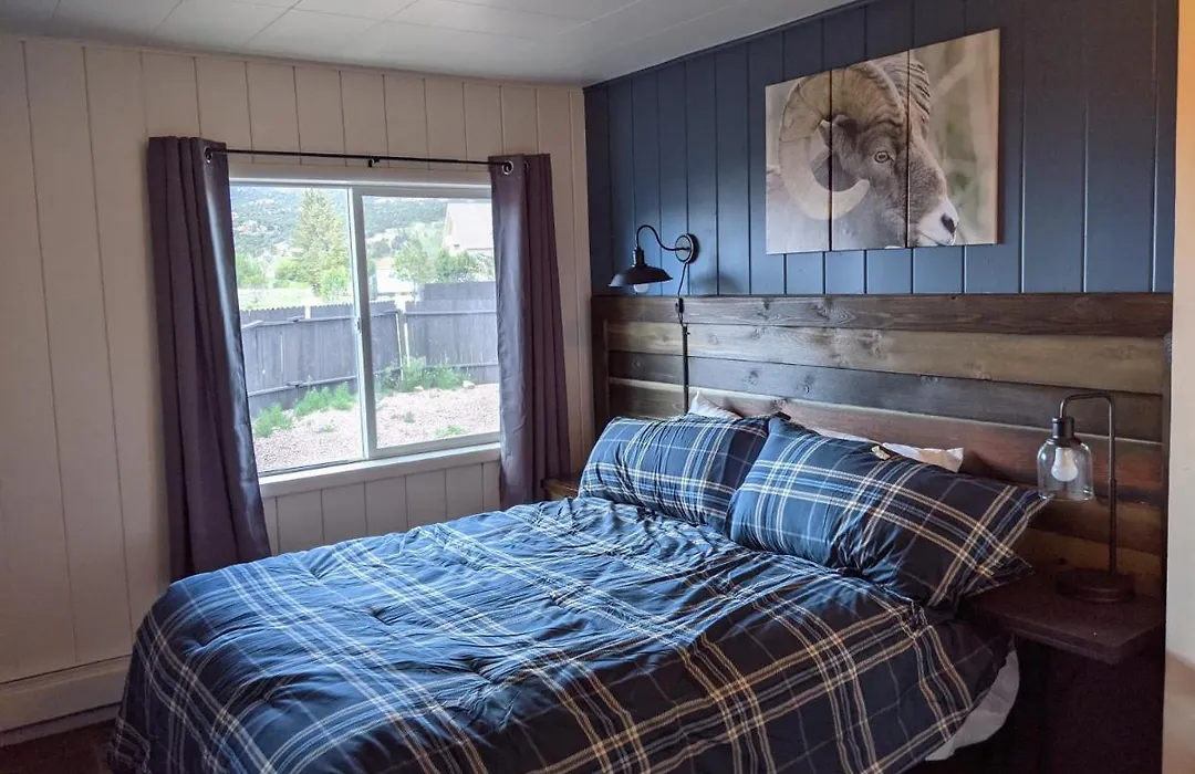 Slackwater Inn-1
