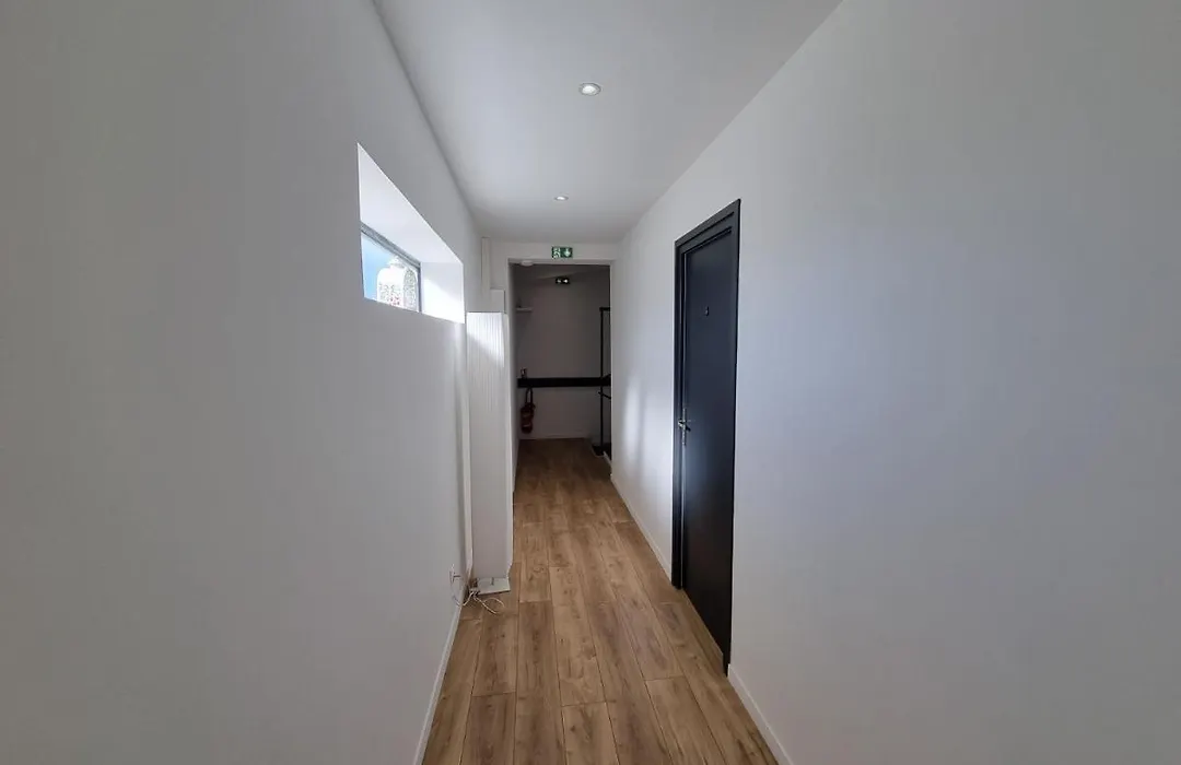 Nanterre Room-1