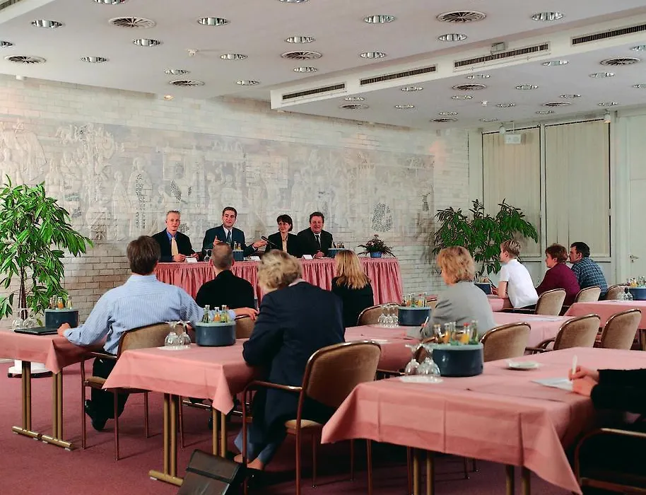 Maritim Hotel Halle-1