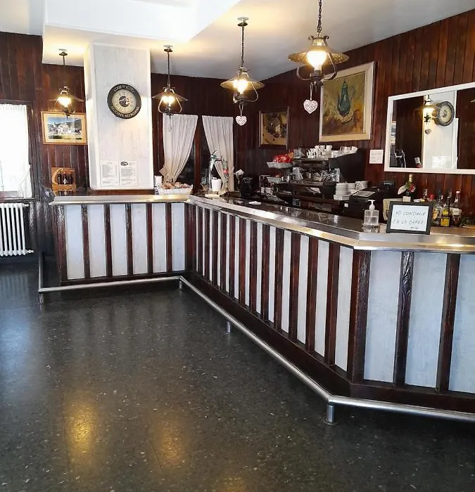 Hotel Giral-1