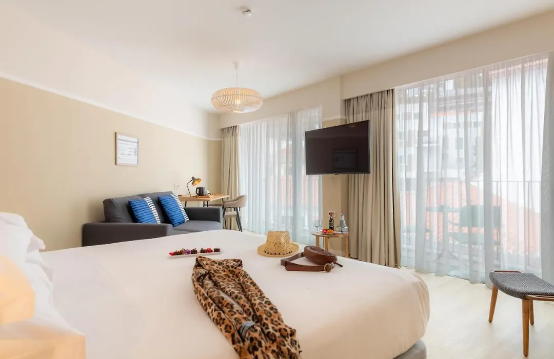Pestana Fisherman Village-1