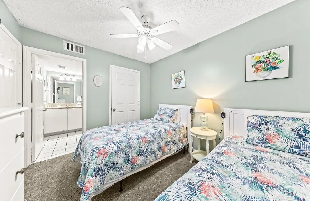 Tradewinds Unit 406-1