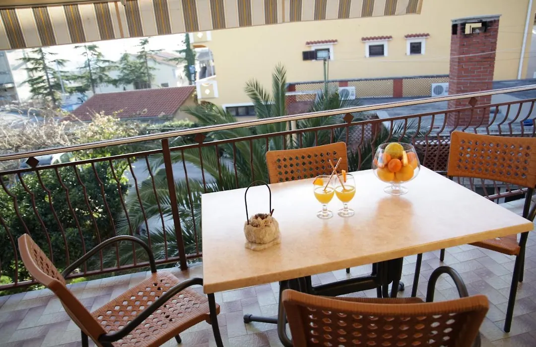 Apartments Kresan-1