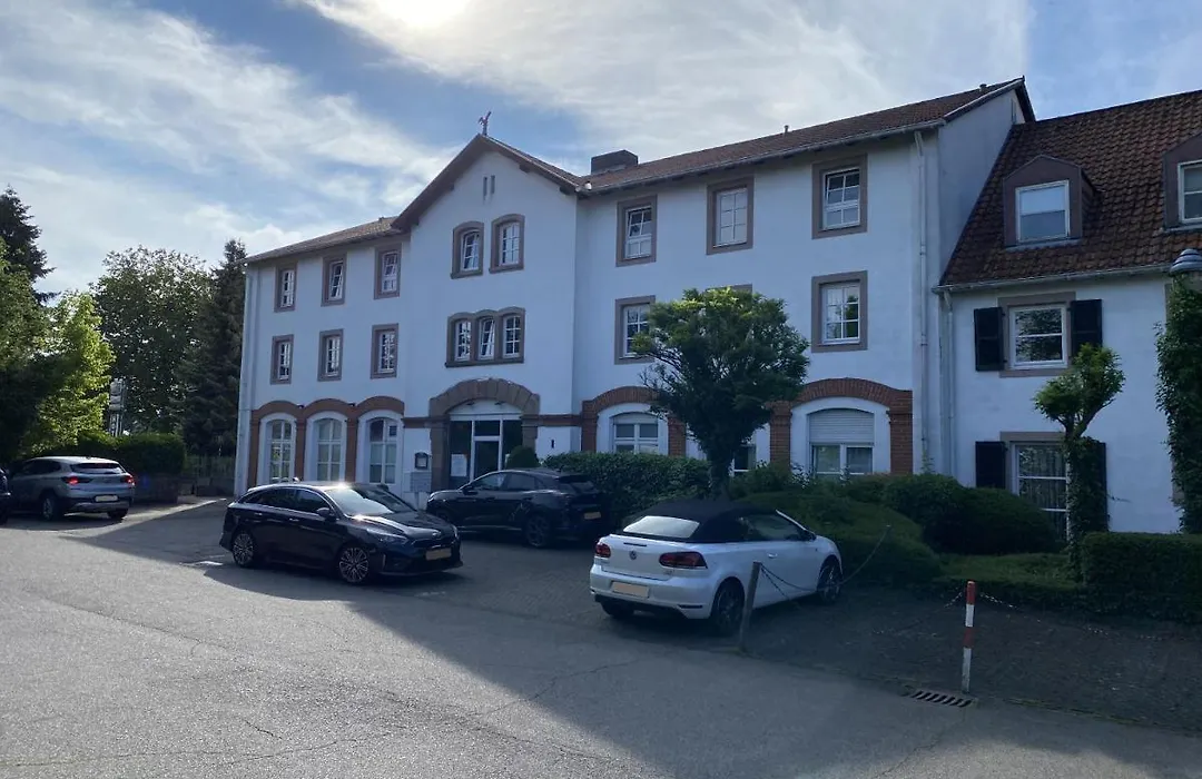 Café-Hotel Gutshof-1