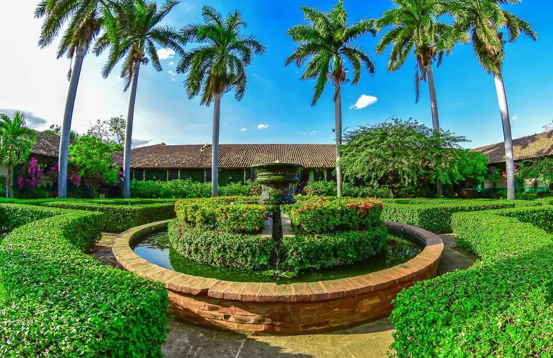 Hotel El Convento Leon Nicaragua-1