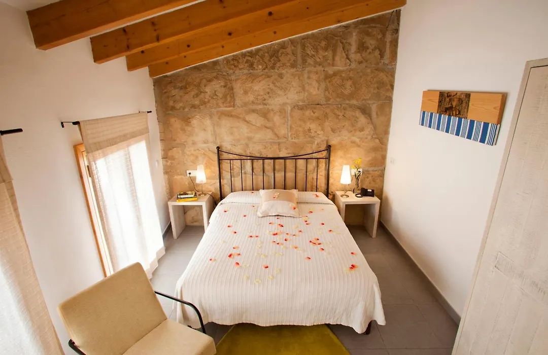 L'Host Boutique Rooms-1